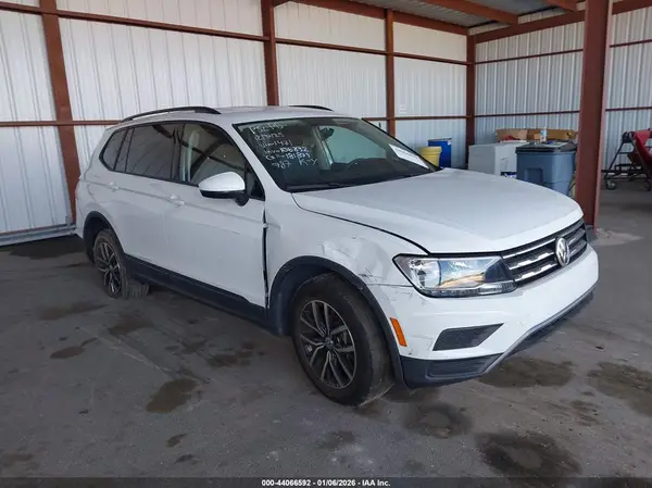 3VV1B7AX2MM131471 2021 VOLKSWAGEN TIGUAN - Image 1