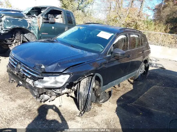 3VV1B7AX2MM151087 2021 VOLKSWAGEN TIGUAN - Image 2