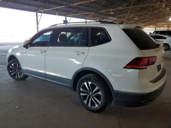 3VV1B7AX2NM060029 2022 VOLKSWAGEN TIGUAN - Image 2