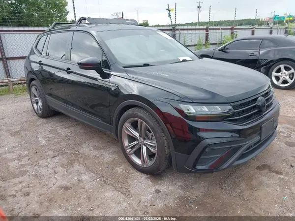 3VV1B7AX2NM144609 2022 VOLKSWAGEN TIGUAN - Image 1