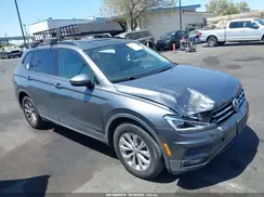 3VV1B7AX3JM032038 2018 VOLKSWAGEN TIGUAN