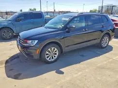 3VV1B7AX3JM057893 2018 VOLKSWAGEN TIGUAN