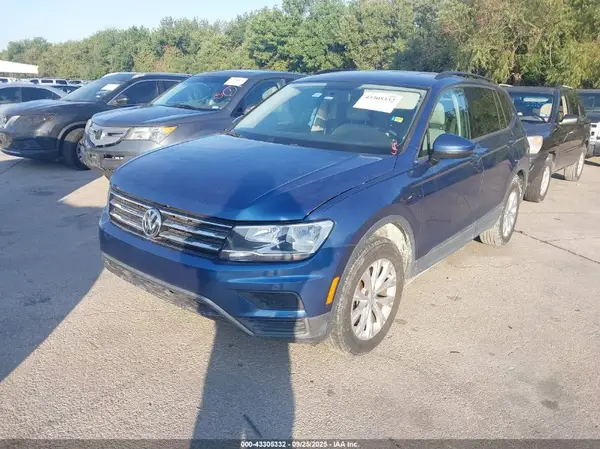 3VV1B7AX3JM096435 2018 VOLKSWAGEN TIGUAN - Image 2