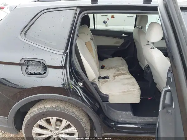 3VV1B7AX3JM121415 2018 VOLKSWAGEN TIGUAN - Image 8