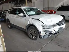 3VV1B7AX3KM029898 2019 VOLKSWAGEN TIGUAN