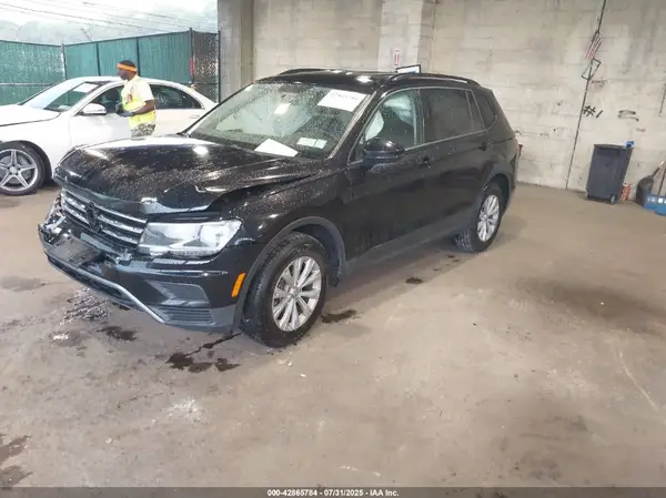 3VV1B7AX3KM093147 2019 VOLKSWAGEN TIGUAN - Image 2