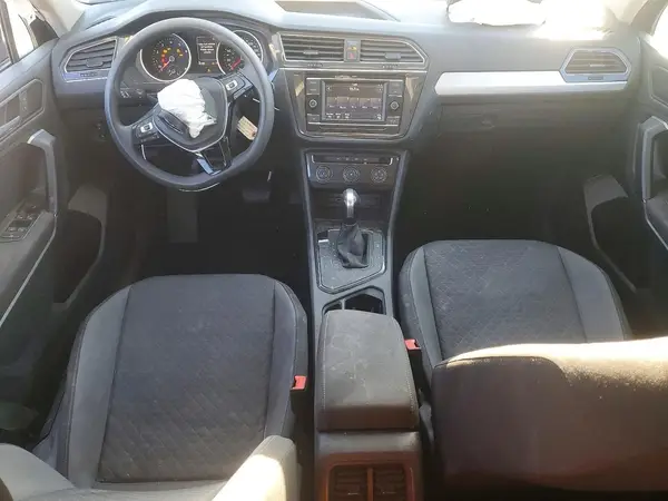 3VV1B7AX3KM121268 2019 VOLKSWAGEN TIGUAN - Image 8