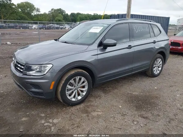 3VV1B7AX3KM200763 2019 VOLKSWAGEN TIGUAN - Image 2