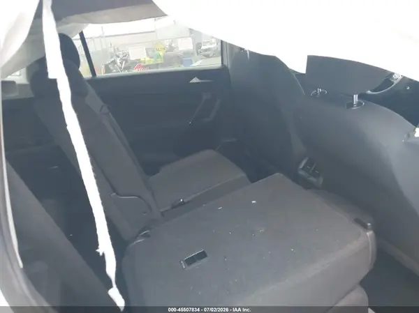 3VV1B7AX3LM055810 2020 VOLKSWAGEN TIGUAN - Image 8