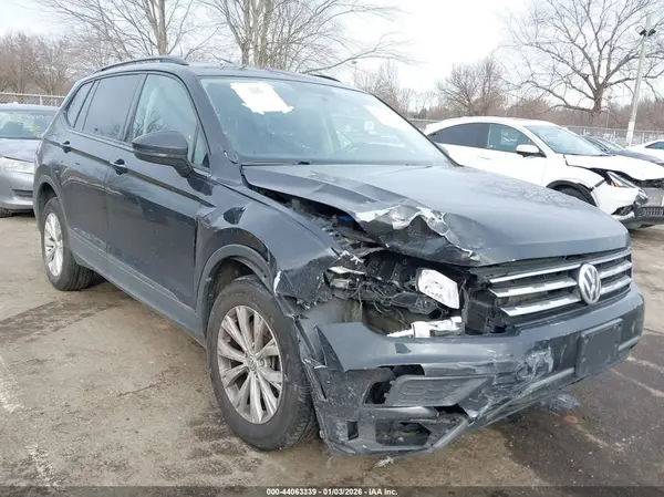 3VV1B7AX3LM071618 2020 VOLKSWAGEN TIGUAN - Image 1