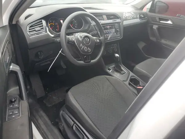 3VV1B7AX3LM072977 2020 VOLKSWAGEN TIGUAN - Image 8