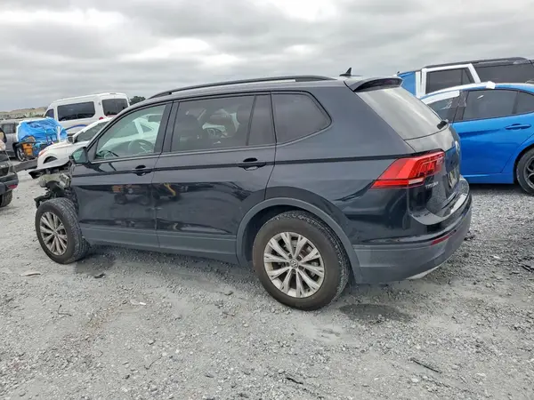 3VV1B7AX3LM076821 2020 VOLKSWAGEN TIGUAN - Image 2