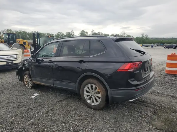 3VV1B7AX3LM110689 2020 VOLKSWAGEN TIGUAN - Image 2