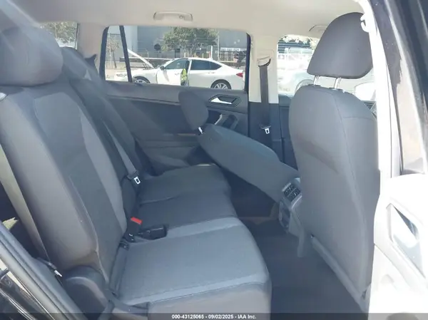 3VV1B7AX3LM135916 2020 VOLKSWAGEN TIGUAN - Image 8