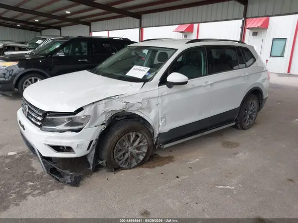 3VV1B7AX3MM014465 2021 VOLKSWAGEN TIGUAN - Image 2