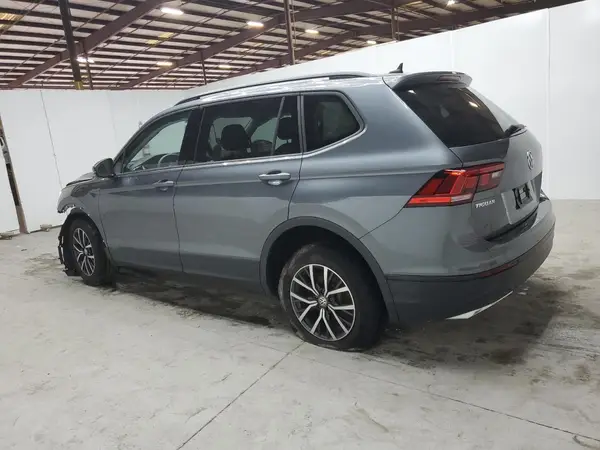 3VV1B7AX3MM095287 2021 VOLKSWAGEN TIGUAN - Image 2