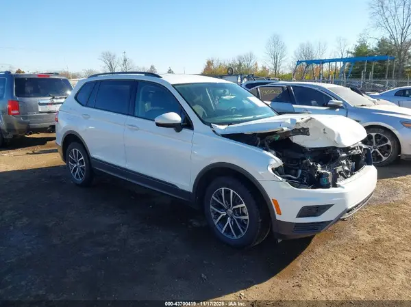 3VV1B7AX3MM133312 2021 VOLKSWAGEN TIGUAN - Image 1