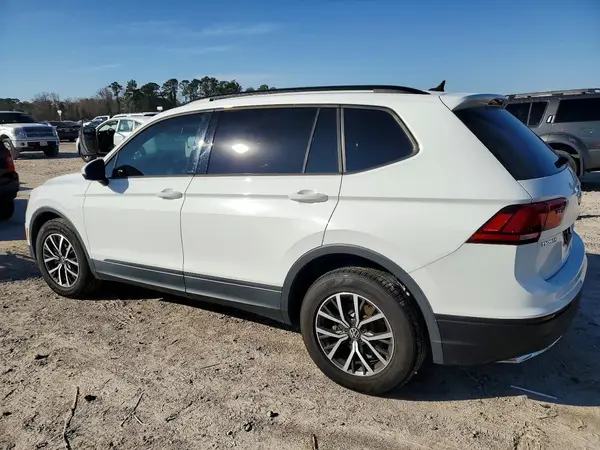 3VV1B7AX3MM154323 2021 VOLKSWAGEN TIGUAN - Image 2
