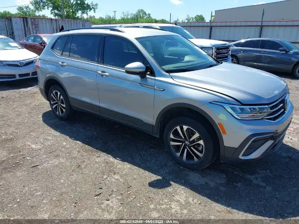 3VV1B7AX3NM021594 2022 VOLKSWAGEN TIGUAN - Image 1