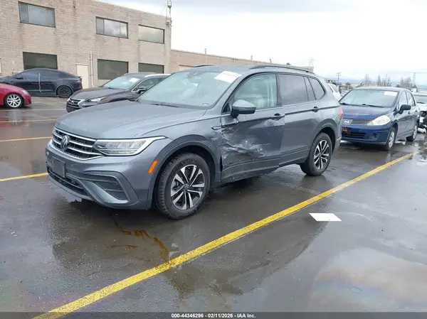 3VV1B7AX3NM028268 2022 VOLKSWAGEN TIGUAN - Image 2