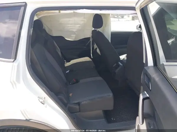 3VV1B7AX4JM009206 2018 VOLKSWAGEN TIGUAN - Image 8
