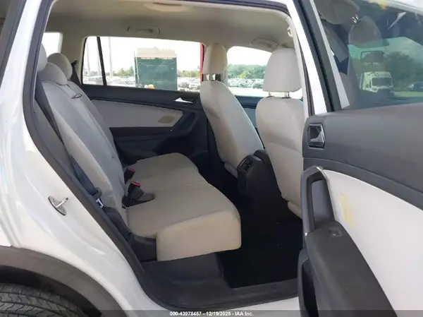 3VV1B7AX4JM024014 2018 VOLKSWAGEN TIGUAN - Image 8