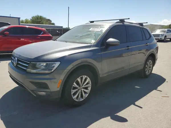3VV1B7AX4JM037328 2018 VOLKSWAGEN TIGUAN - Image 1