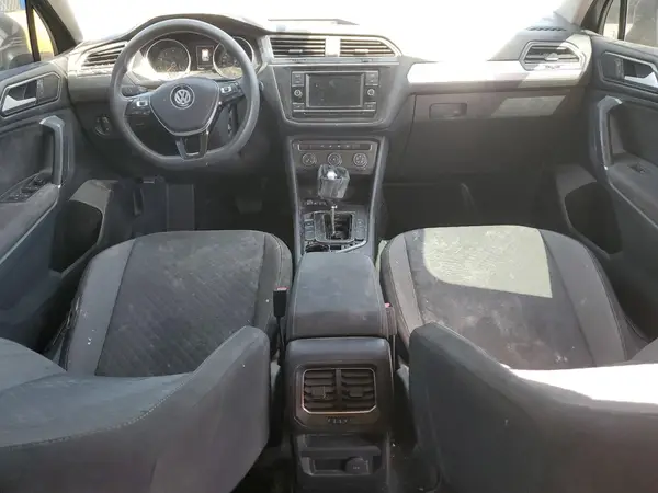 3VV1B7AX4JM037328 2018 VOLKSWAGEN TIGUAN - Image 8