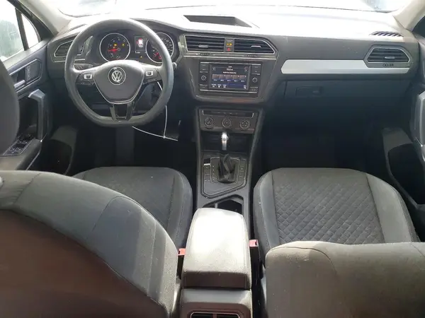 3VV1B7AX4JM064755 2018 VOLKSWAGEN TIGUAN - Image 8
