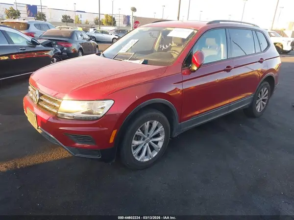 3VV1B7AX4JM091549 2018 VOLKSWAGEN TIGUAN - Image 2