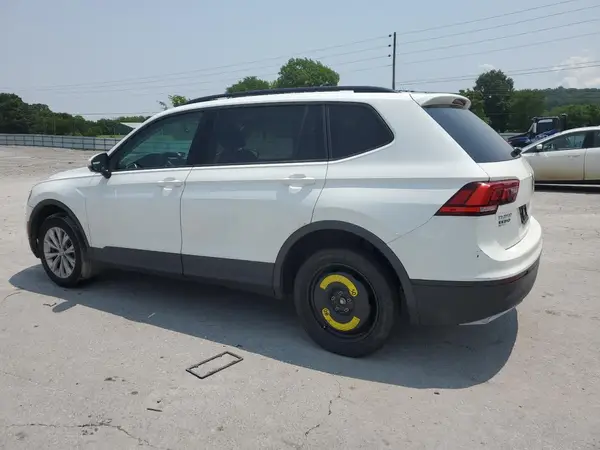 3VV1B7AX4JM109225 2018 VOLKSWAGEN TIGUAN - Image 2