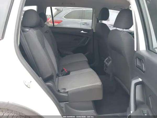3VV1B7AX4JM114893 2018 VOLKSWAGEN TIGUAN - Image 8