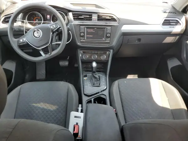 3VV1B7AX4JM117650 2018 VOLKSWAGEN TIGUAN - Image 8