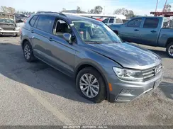 3VV1B7AX4KM023236 2019 VOLKSWAGEN TIGUAN