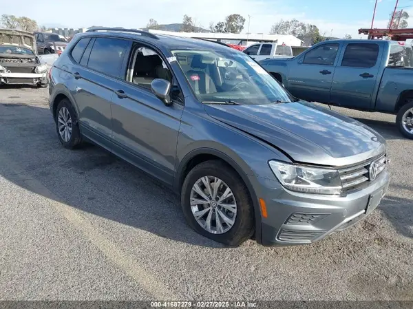 3VV1B7AX4KM023236 2019 VOLKSWAGEN TIGUAN - Image 1