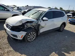 3VV1B7AX4KM039324 2019 VOLKSWAGEN TIGUAN