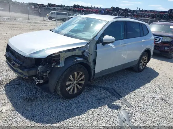 3VV1B7AX4KM048590 2019 VOLKSWAGEN TIGUAN - Image 2