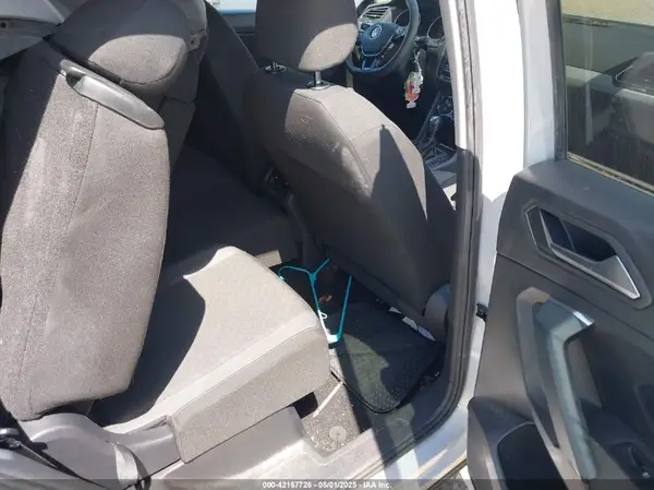 3VV1B7AX4KM048590 2019 VOLKSWAGEN TIGUAN - Image 8