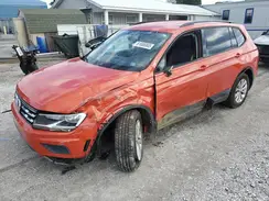 3VV1B7AX4KM055233 2019 VOLKSWAGEN TIGUAN
