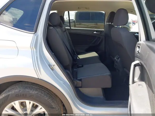3VV1B7AX4KM061470 2019 VOLKSWAGEN TIGUAN - Image 8