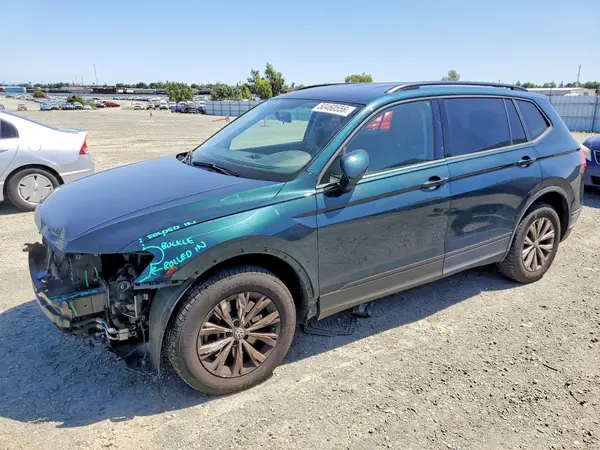3VV1B7AX4KM102437 2019 VOLKSWAGEN TIGUAN - Image 1