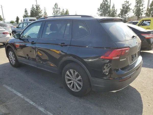3VV1B7AX4KM120372 2019 VOLKSWAGEN TIGUAN - Image 2