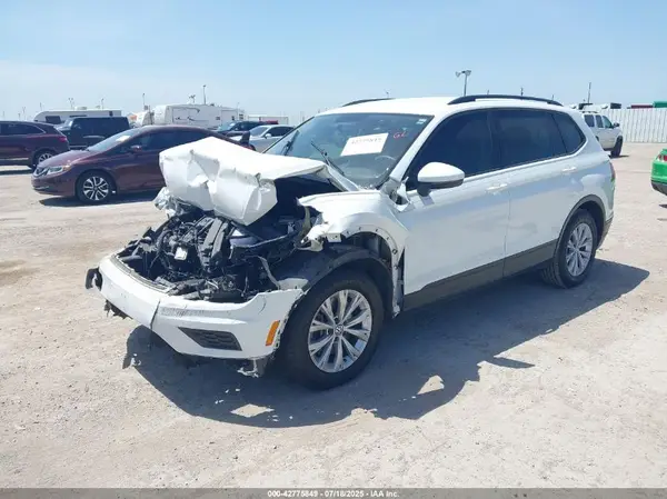 3VV1B7AX4KM127953 2019 VOLKSWAGEN TIGUAN - Image 2