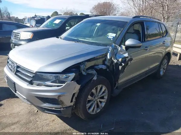 3VV1B7AX4KM133221 2019 VOLKSWAGEN TIGUAN - Image 2