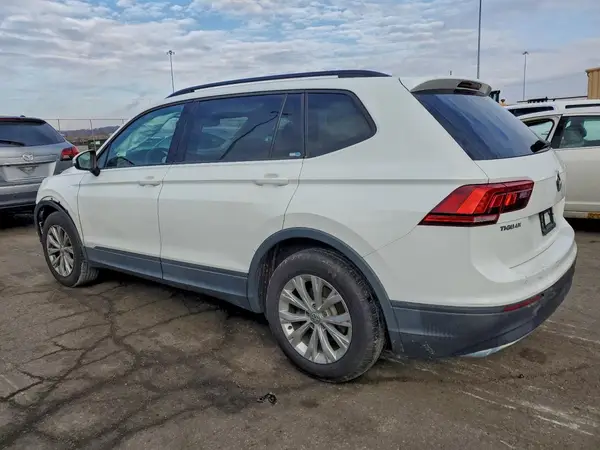 3VV1B7AX4KM150858 2019 VOLKSWAGEN TIGUAN - Image 2