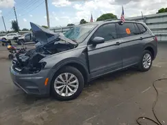3VV1B7AX4KM159785 2019 VOLKSWAGEN TIGUAN