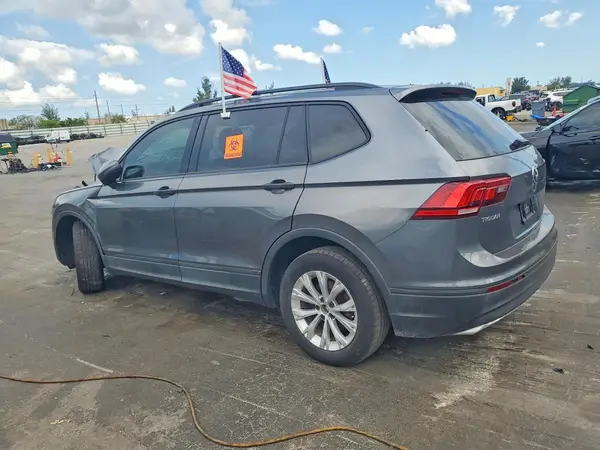 3VV1B7AX4KM159785 2019 VOLKSWAGEN TIGUAN - Image 2