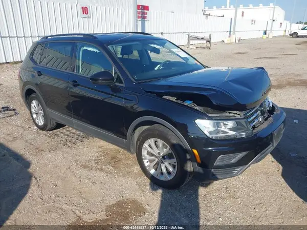 3VV1B7AX4KM172259 2019 VOLKSWAGEN TIGUAN - Image 1