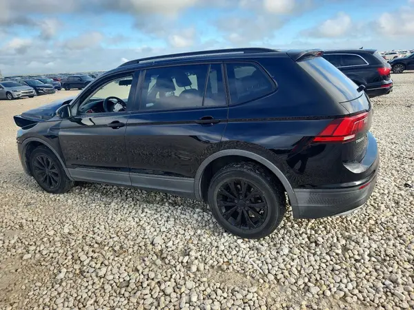 3VV1B7AX4KM173685 2019 VOLKSWAGEN TIGUAN - Image 2