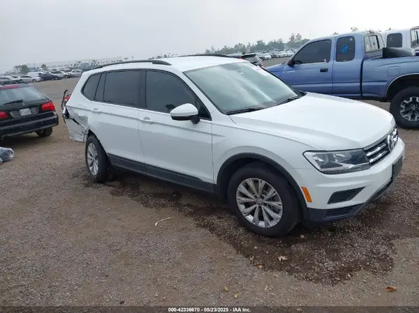 3VV1B7AX4KM177817 2019 VOLKSWAGEN TIGUAN - Image 1